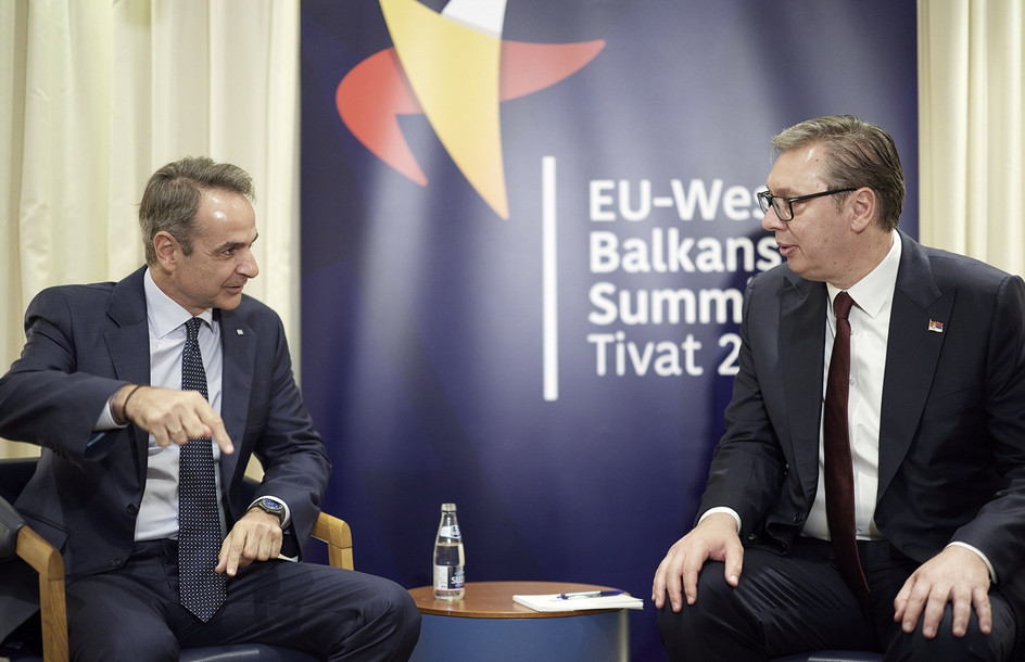 Συνάντηση Μητσοτάκη – Βούτσιτς στο Μαυροβούνιο: Ενέργεια, συνδεσιμότητα και ευρωπαϊκή πορεία της Σερβίας στο τραπέζι