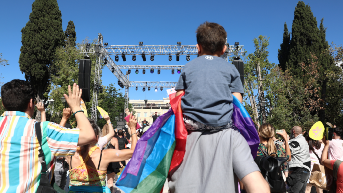 Athens Pride 2026: Πλήθος κόσμου στην Αθήνα για τη μεγάλη Πορεία Υπερηφάνειας – «Θέλω να αγαπάω ελεύθερα»