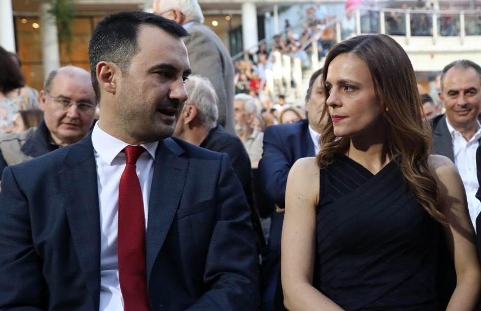 Κατέρρευσε η ΚΟ της Νέας Αριστεράς, αποχώρησαν επτά βουλευτές και 150 στελέχη συνολικά