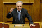 Ο Γιάννης Δραγασάκης ορκίστηκε στη Βουλή στη θέση της Αχτσιόγλου – Θα ανεξαρτητοποιηθεί άμεσα