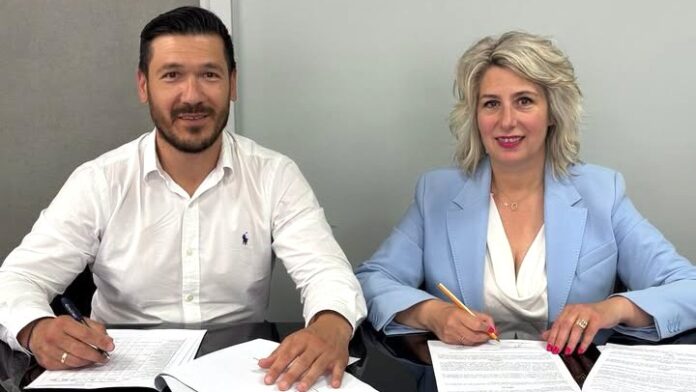 Δ. Κασσάνδρας: Υπογράφηκε η Προγραμματική Σύμβαση για την κατασκευή κυκλικού κόμβου