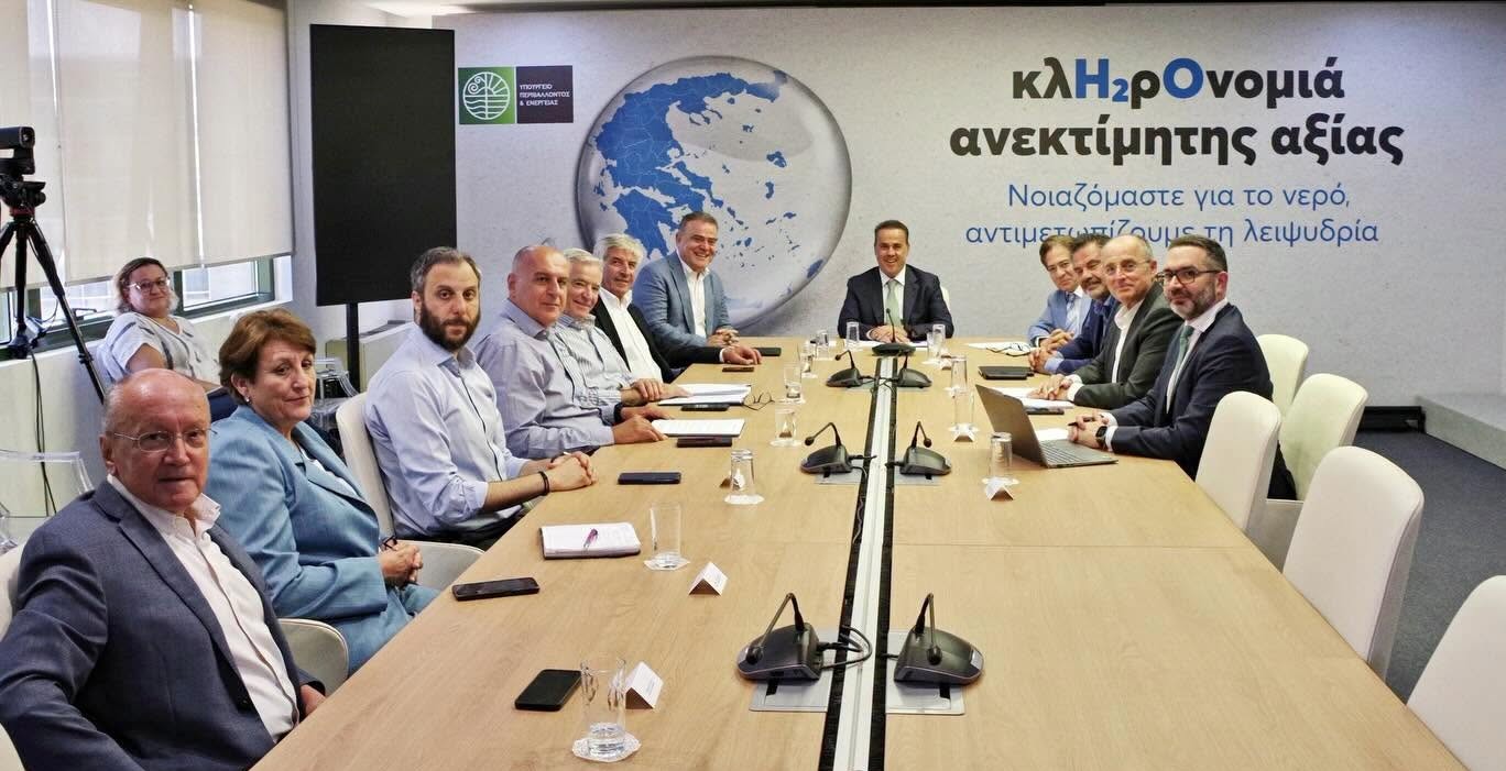 Συνάντηση του Δημάρχου Παλλήνης με τον Υπουργό Περιβάλλοντος και Ενέργειας