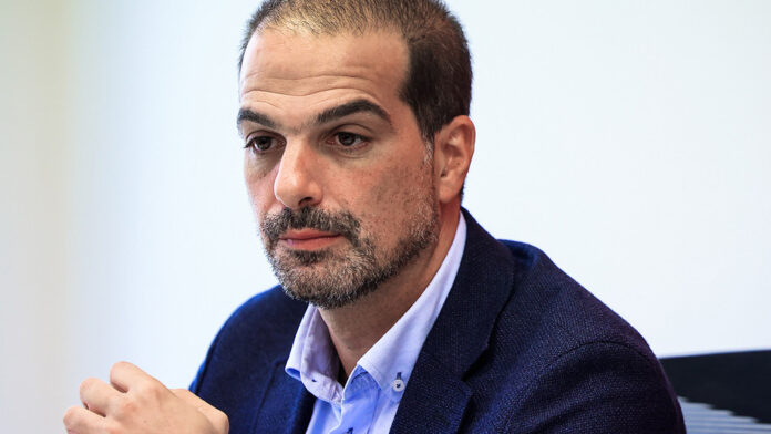 Σακελλαρίδης: «Η θρυαλλίδα των εξελίξεων στη Νέα Αριστερά σχετίζεται με την ίδρυση της ΕΛ.Α.Σ. από τον Αλέξη Τσίπρα»