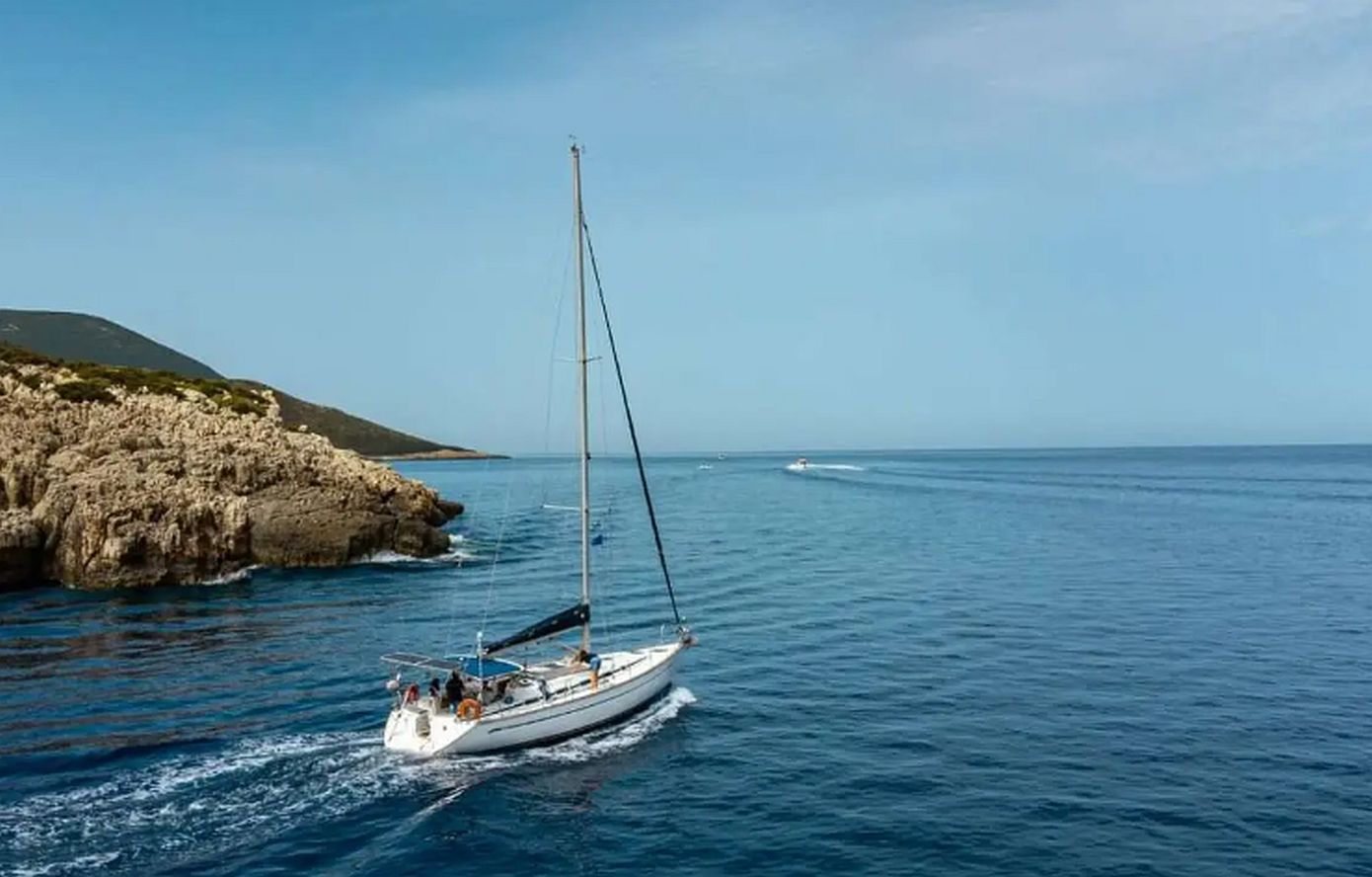 Ιταλίδα 52χρονη σκοτώθηκε σε ιστιοπλοϊκό στη Λευκάδα – Τη χτύπησε η μάτσα στον αυχένα