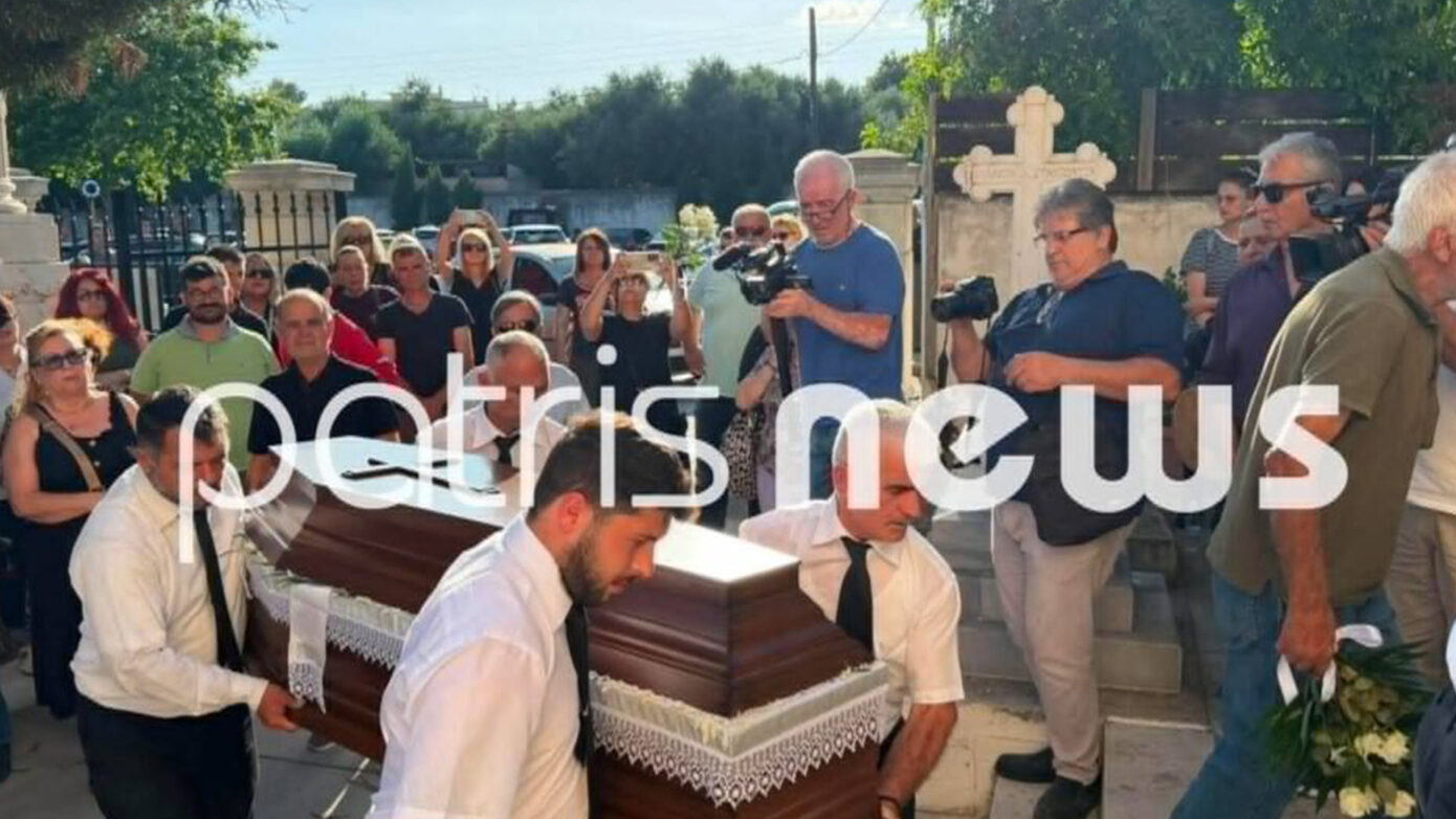 Βουβός πόνος στην κηδεία της 39χρονης Βασιλικής στην Καλαμάτα – Τραγική φιγούρα η αδελφή της
