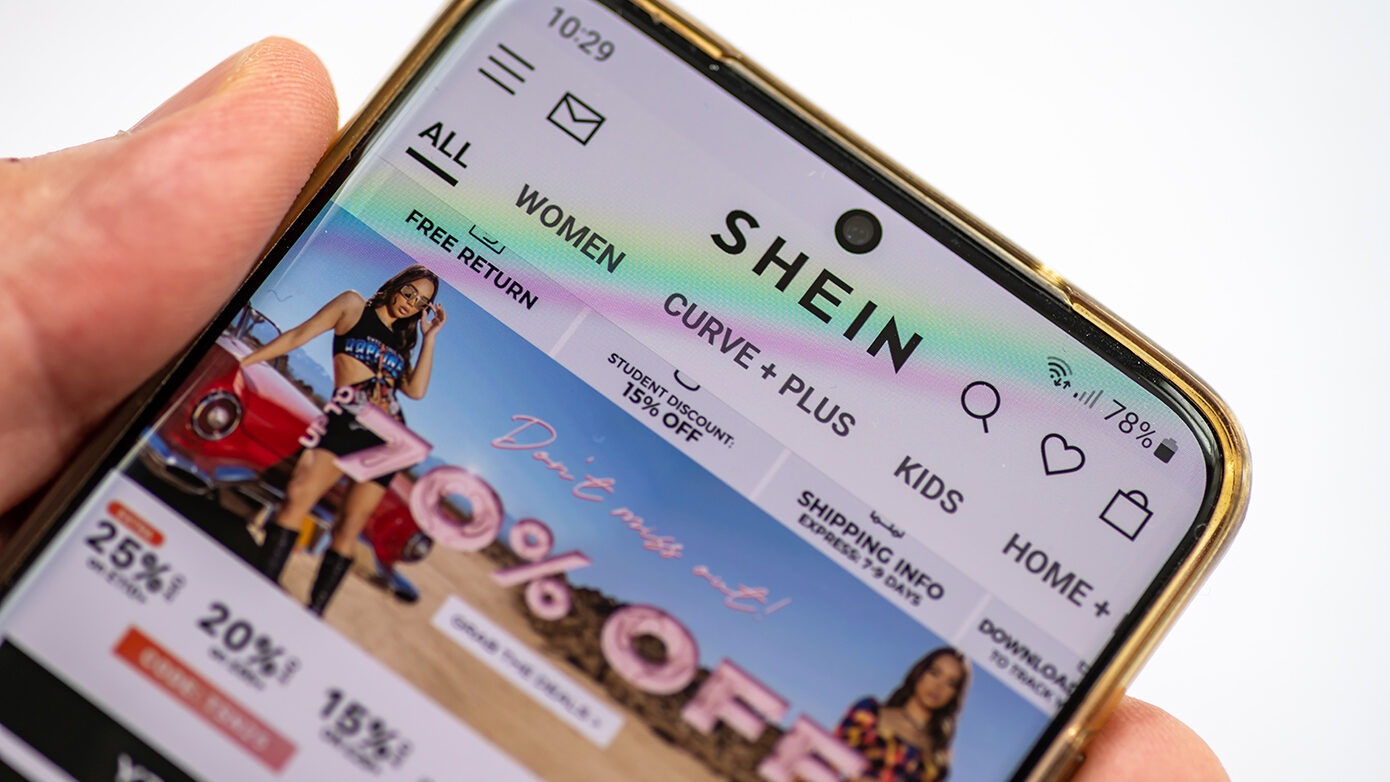 Πρόστιμο 22 εκατ. ευρώ επέβαλε η Γαλλία στη Shein