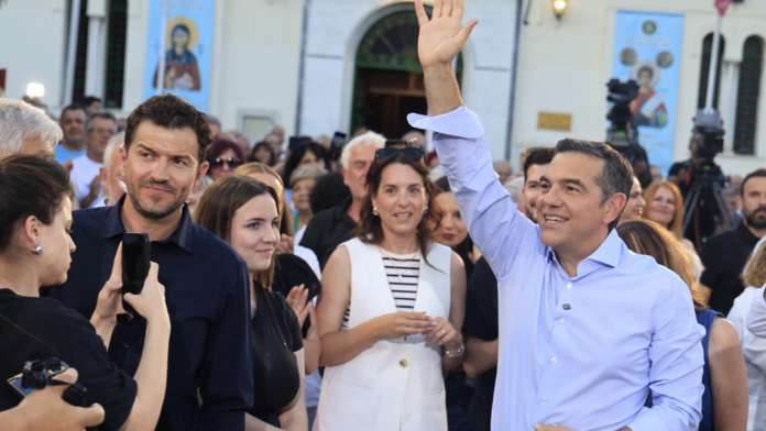 Αλέξης Τσίπρας: Πρώτη ανοιχτή εκδήλωση της ΕΛ.Α.Σ. στη Νίκαια με σύνθημα «Τώρα Μιλάμε»