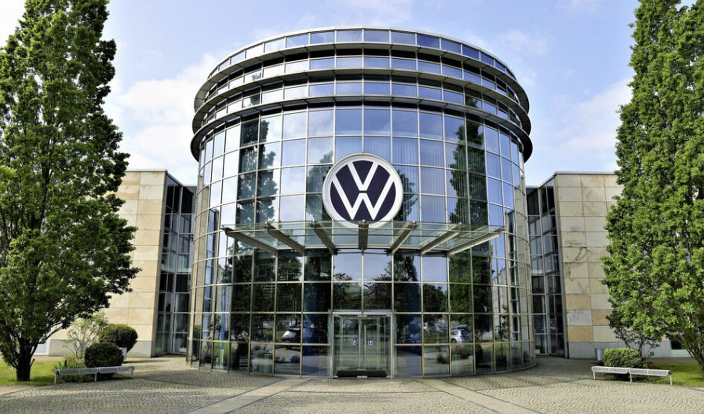Γερμανία: Ο όμιλος Volkswagen θα καταργήσει 50.000 θέσεις εργασίας έως το 2030
