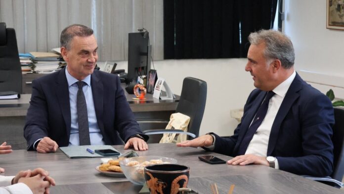 Τον Δήμαρχο Λεβαδέων επισκέφθηκε ο πρώην Δήμαρχος της πόλης Mussomeli