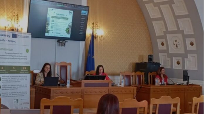 Περιφέρεια Νοτίου Αιγαίου Ημερίδες για την χαρουπιά σε σχέση με την κλιματική αλλαγή και το αγροοικοσύστημα