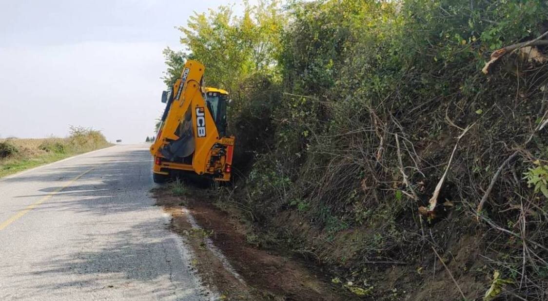 Εργασίες συντήρησης και βελτίωσης οδικού δικτύου από την Π.Ε. Καστοριάς