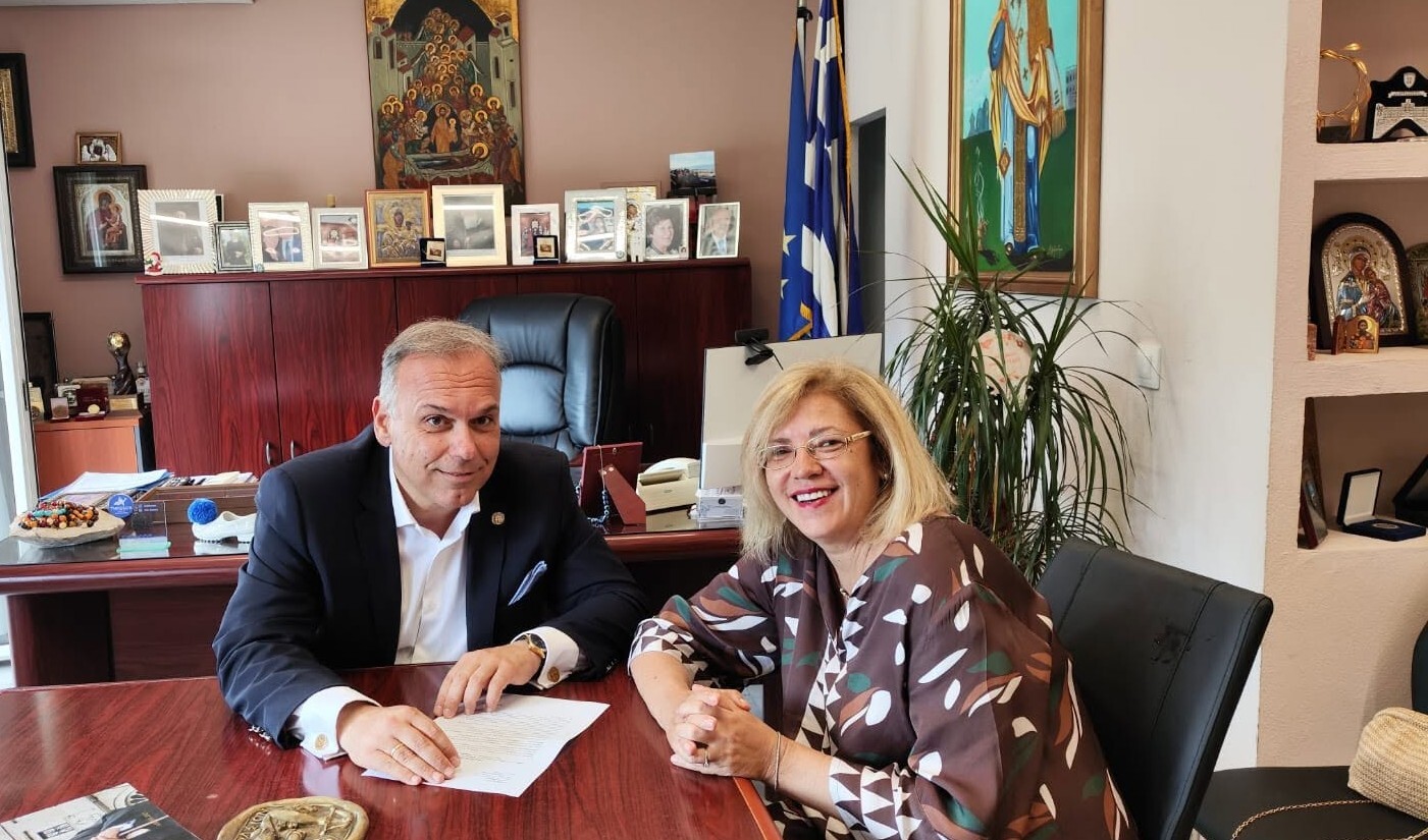 Επίσκεψη της Γενικής Πρόξενου της Ρουμανίας στη Θεσ/νίκη στον Δήμαρχο Θάσου