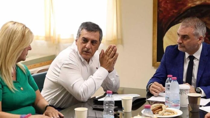 Περιφέρεια Θεσσαλίας εσσαλίας: Επενδύσεις 7 εκ. ευρώ αλλάζουν το επίπεδο των υπηρεσιών υγείας στο ΠΓΝΛ