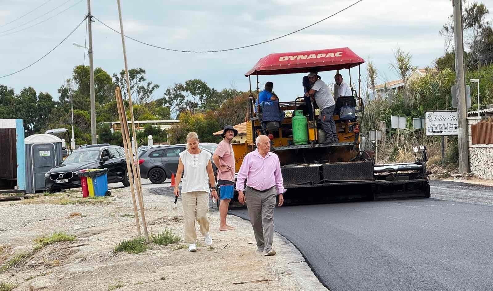Αυτοψία Δημάρχου Λευκάδας στο έργο στην ακτή Αγίου Ιωάννη