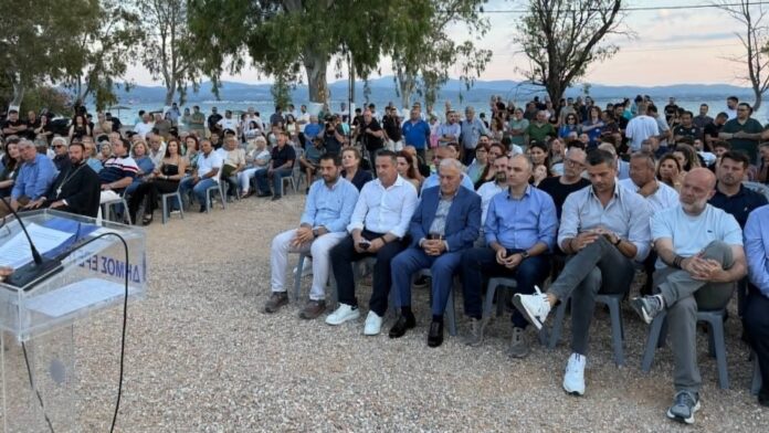 Το κλειστό γυμναστήριο τύπου «μπαλόνι» εγκαινιάστηκε στην Ερέτρια