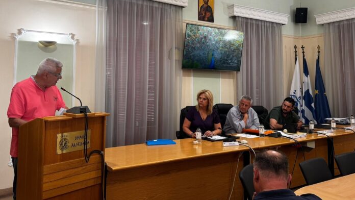 Δ.Σ. Χαλκίδας: Ομόφωνη στήριξη για ενέργειες κατά της ρύπανσης της Αυλίδας