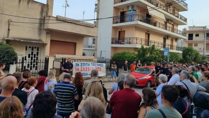 Δ. Πετρούπολης: Η πρώτη μάχη για την κυρ Αλεξάνδρα κερδήθηκε, συνεχίζουμε