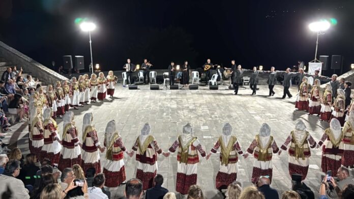 1ο Φεστιβάλ Παραδοσιακών Χορών Δημητσάνας πραγματοποιήθηκε με επιτυχία