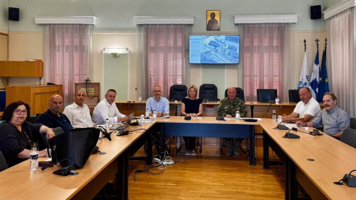 Δ. Χαλκιδέων: Σύσκεψη για την ανάπλαση του παραλιακού μετώπου της Σχολής Πεζικού