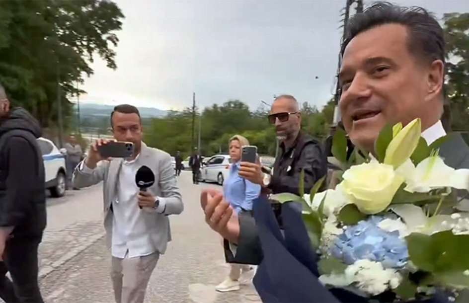 Ο Άδωνις Γεωργιάδης στο νοσοκομείο Καστοριάς και το Κέντρο Υγείας Άργους Ορεστικού – «Μεγάλο στοίχημα να αισθάνεται ο κόσμος ασφάλεια για την υγεία του»