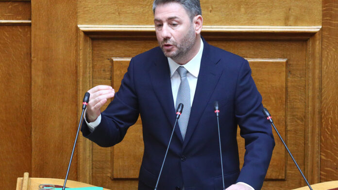 Ανδρουλάκης: Η συνταγματική αναθεώρηση, απαιτεί σοβαρότητα και όχι φθηνούς τακτικισμούς και επικοινωνιακά παιχνίδια