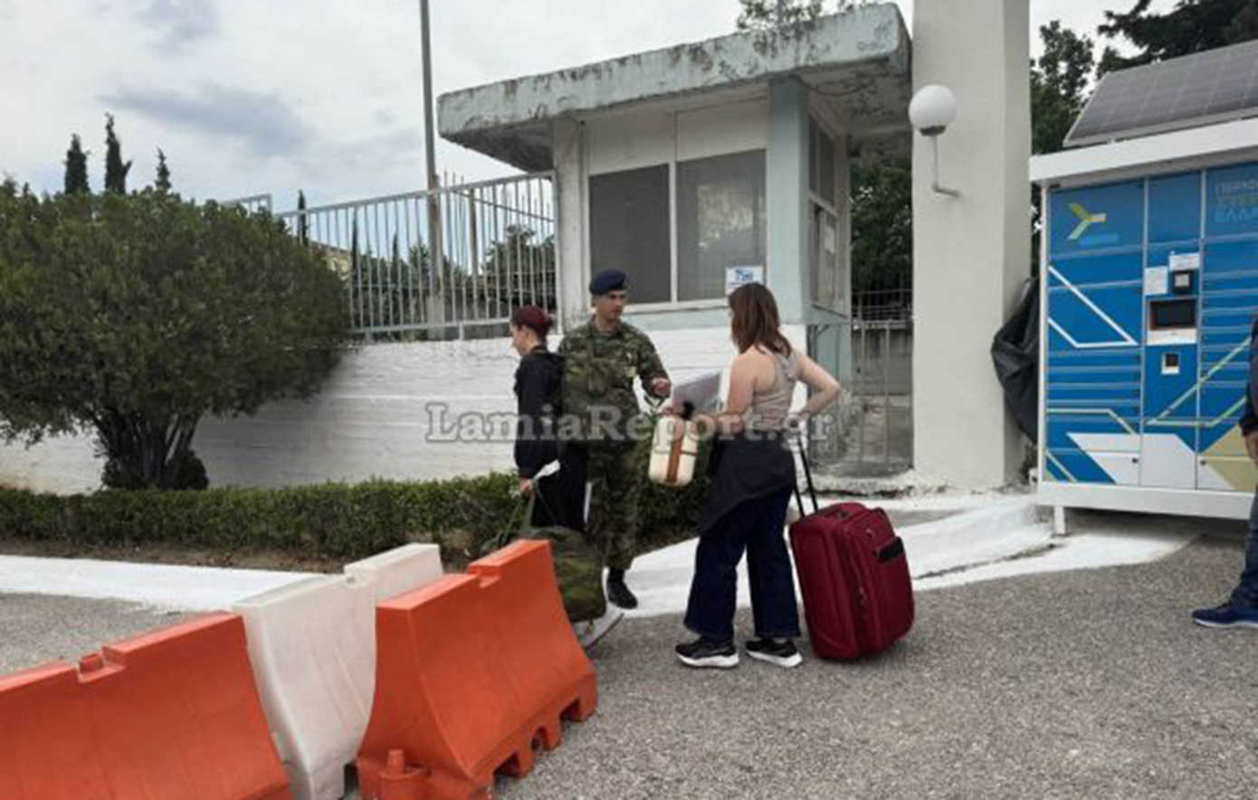 Οι πρώτες γυναίκες φαντάροι είναι γεγονός: Το ΚΕΥΠ Λαμίας υποδέχθηκε τις πρώτες νεοσύλλεκτες