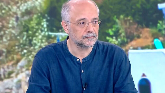 Θανάσης Αυγερινός: Το κόμμα χρηματοδοτείται αποκλειστικά από τη Μαρία Καρυστιανού και τις εθελοντικές συνεισφορές των μελών του