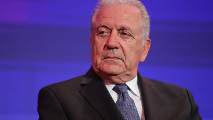 Κομισιόν για Αβραμόπουλο και Fight Impunity: Δεν έγινε εσωτερική έρευνα, μόνο έλεγχοι συμμόρφωσης