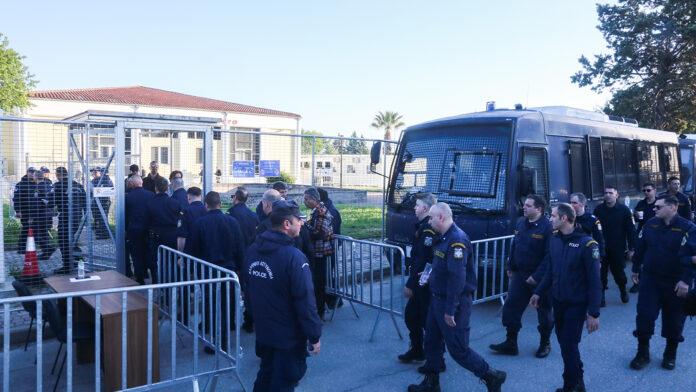 Δίκη για τα Τέμπη: Συνεχίζονται και ολοκληρώνονται οι τοποθετήσεις συνηγόρων υπεράσπισης επί της εισαγγελικής πρότασης για τις παραστάσεις