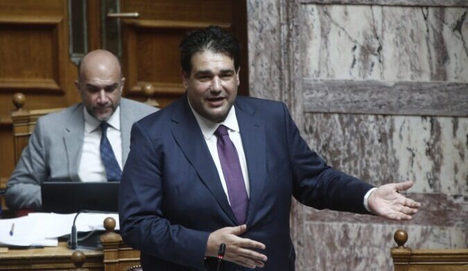 Νέος Κώδικας Αυτοδιοίκησης: Υπερψηφίστηκε επί της αρχής – Πώς ψήφισαν τα κόμματα
