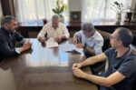 Δ. Φαιστού: Υπεγράφη η σύμβαση για την υπογειοποίηση των δικτύων ηλεκτρικής ενέργειας