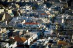 Έφοδος των «Αδιάφθορων» σε πολεοδομίες της Αττικής και έξι συλλήψεις για διαφθορά – Κατασχέθηκαν πάνω από 330.000 ευρώ