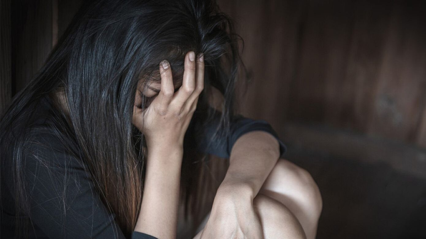 Πρώην αρχιμανδρίτης κατηγορείται για σεξουαλική κακοποίηση 4 γυναικών όταν ήταν ανήλικες – «Με θώπευσε στο εικονοστάσι»