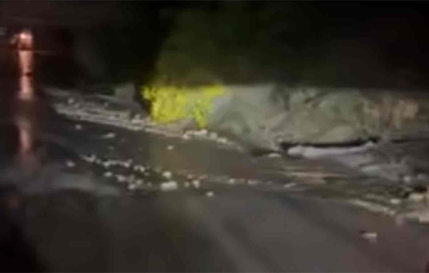 Στο έλεος της καταιγίδας η Κοζάνη – Πλημμύρισαν οι δρόμοι – 85 χιλιοστά βροχής έπεσαν στην Κοιλάδα