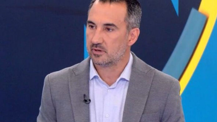 Χαρίτσης για κόμμα Τσίπρα: Μιλάει σε κοινωνικά στρώματα τα οποία μέχρι σήμερα ήταν εκτός του πολιτικού παιχνιδιού
