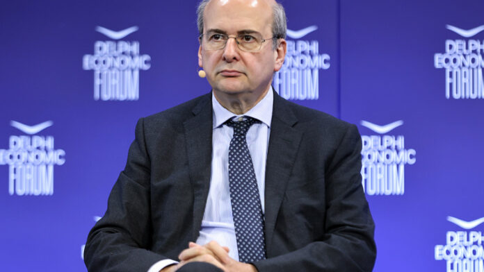 Κωστής Χατζηδάκης: Η παραβατικότητα στις αντλίες καυσίμων μειώθηκε σε δύο χρόνια