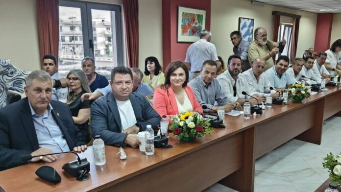 Δήμαρχος Καρπενησίου στη συνεδρίαση του Δ.Σ. της Π.Ε.Δ. Στερεάς Ελλάδας