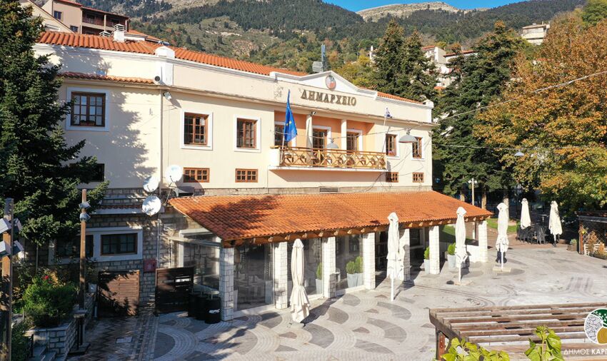 Σε εξέλιξη τα έργα αναβάθμισης στο Αθλητικό Κέντρο Καρπενησίου