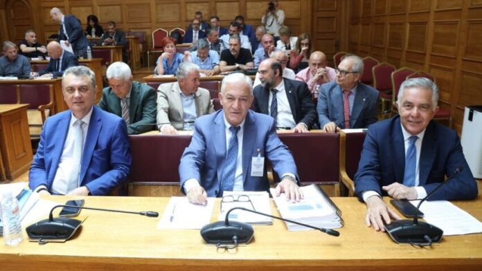 Στη Βουλή ο Πρόεδρος της ΚΕΔΕ για τον νέο Κώδικα Τοπικής Αυτοδιοίκησης