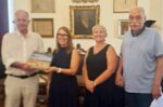 Η Αν. επικεφαλής αποστολής της Βρετανικής Πρεσβείας στο Δημαρχείο Κ. Κέρκυρας