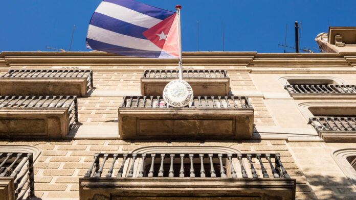 Το Κομμουνιστικό Κόμμα της Κούβας είπε το «ναι» σε πακέτο μεταρρυθμίσεων για τη διεύρυνση της οικονομίας της αγοράς