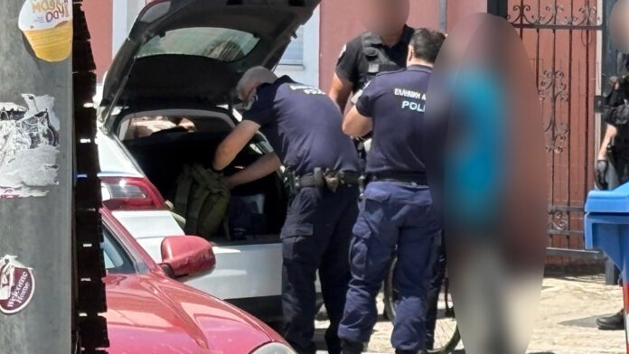 Λάρισα: Άνδρας βγήκε γυμνός στον δρόμο και παρενοχλούσε περαστικούς