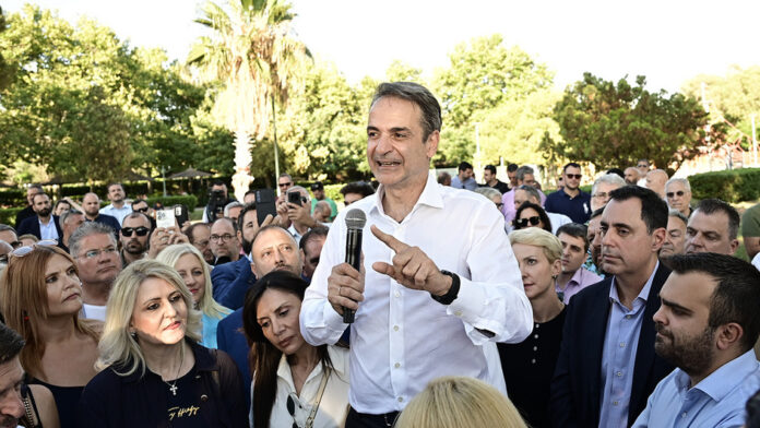 Μητσοτάκης από Βάρη – Βούλα – Βουλιαγμένη: «Δεν τάξαμε λαγούς με πετραχήλια – «Ο τζάμπα 1 συναγωνίζεται τον τζάμπα 2»