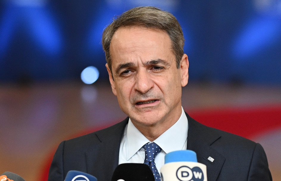Κυβερνητική ατζέντα σε δύο μέτωπα: Βρυξέλλες και μάχη κατά της ακρίβειας