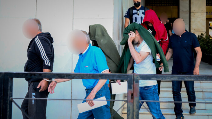 ΟΠΕΚΕΠΕ: Στην Ευρωπαϊκή Εισαγγελία οι 13 συλληφθέντες που κατηγορούνται για το νέο κύκλωμα της Κοζάνης