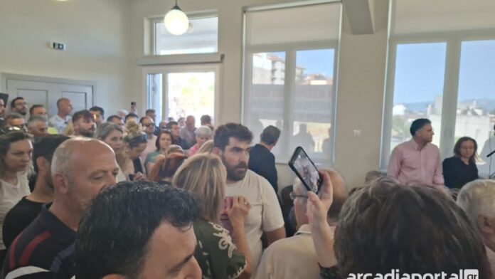 Γορτυνία στο περιφερειακό συμβούλιο Πελοποννήσου: οργή και ένταση