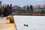 Τραγωδία στο λιμάνι του Πειραιά: Ανασύρθηκε νεκρός ο οδηγός του ταξί που έπεσε στη θάλασσα