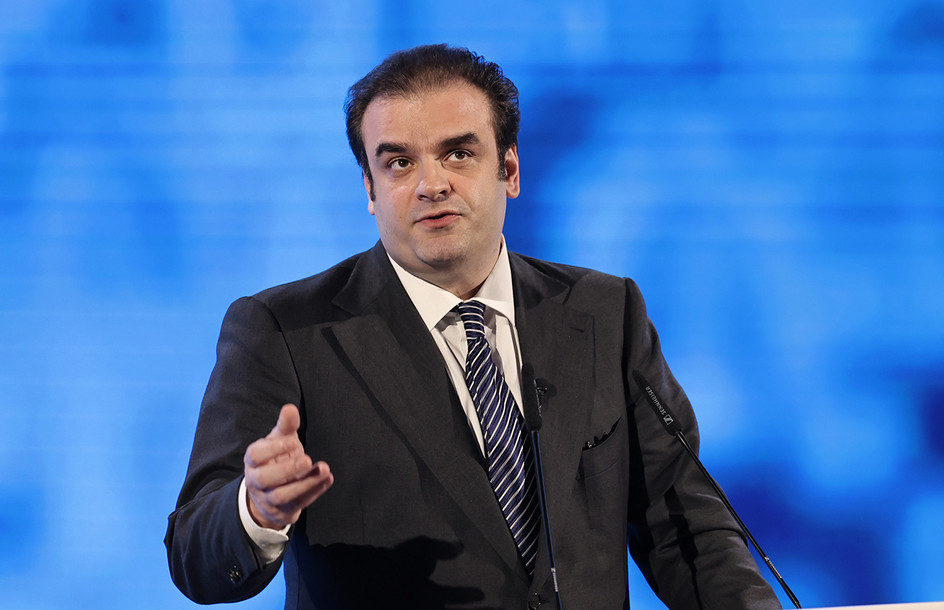 Πιερρακάκης: Παραγωγικότητα και δημογραφικό οι δύο πυλώνες για την ανάπτυξη