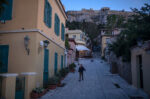 Airbnb στην Πλάκα: Η μεγάλη μάχη στο ΣτΕ για τα ακίνητα που έγιναν τουριστικά καταλύματα