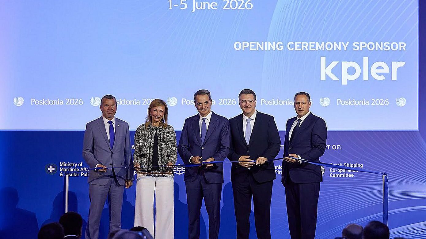 Τα Ποσειδώνια 2026 ξεκίνησαν υπό τη σκιά των αποκλεισμένων Στενών του Ορμούζ